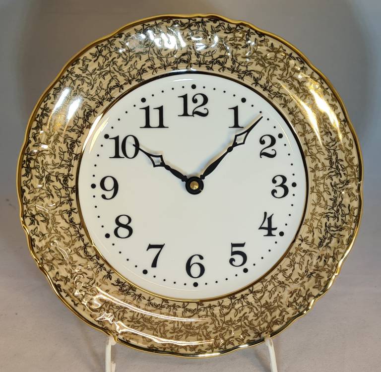 Obrázek k výrobku 2024 - Porcelánové hodiny listr hnědý