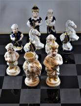 Obrázek k výrobku 2026 - Porcelánová šachová souprava